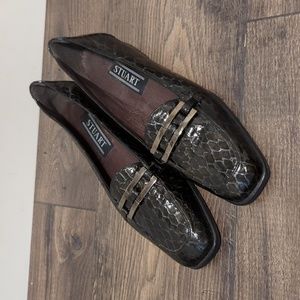 STUART WEITZMAN designer loafer 👞 shoes patented leather croc brown size 8.5
